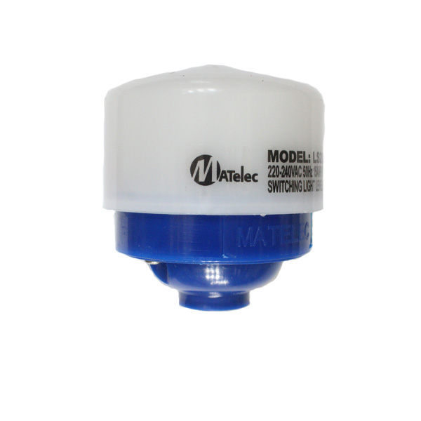 42893-DAY-NIGHT-SWITCH-15A
