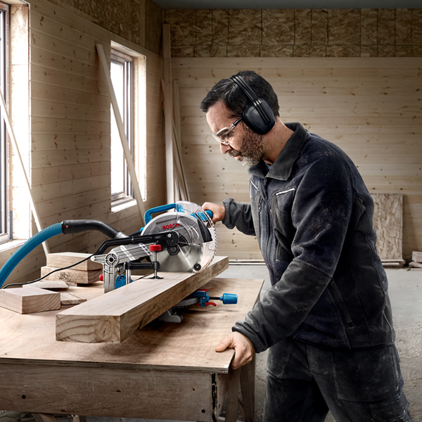 Bosch mitre table saw top