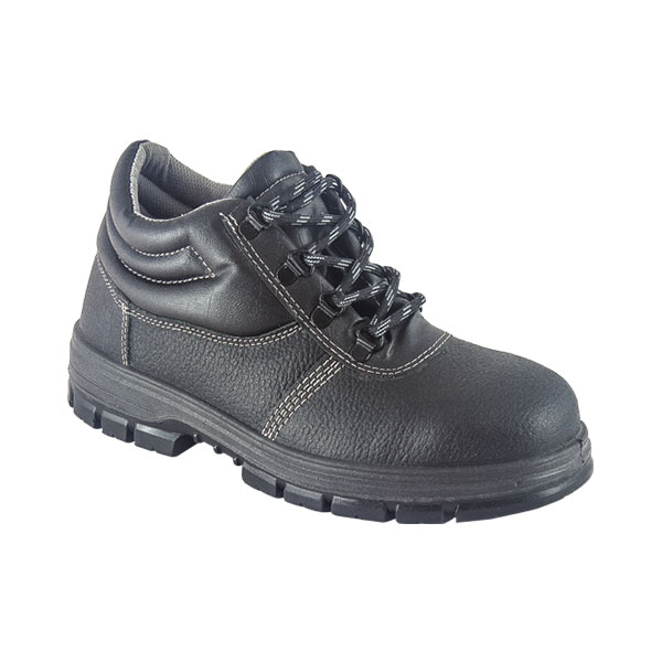 Ndlovu-Addo-Safety-boot